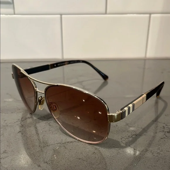Burberry Gold Aviator Sunglasses - Prescription Lenses - Picture 2 of 12